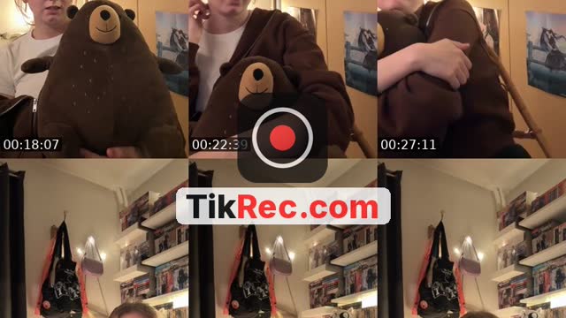 @justniia03 TikTok live from 2026-09-19