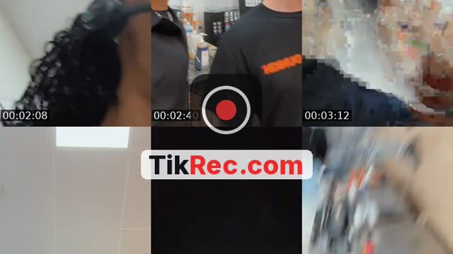 @britneyandreaa4 TikTok live