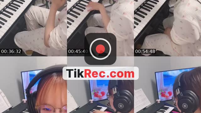 TikTok live: 新人エレクトーン弾き by @ayachanmusic