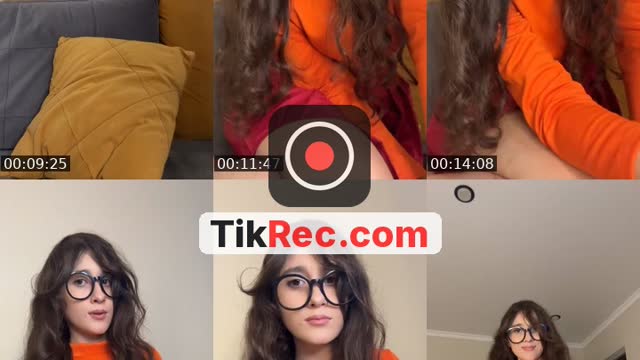 @elaine.mood TikTok live
