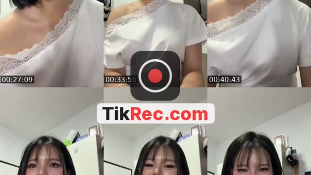 TikTok live: ตต เลิกปิด by @sxlly_txp