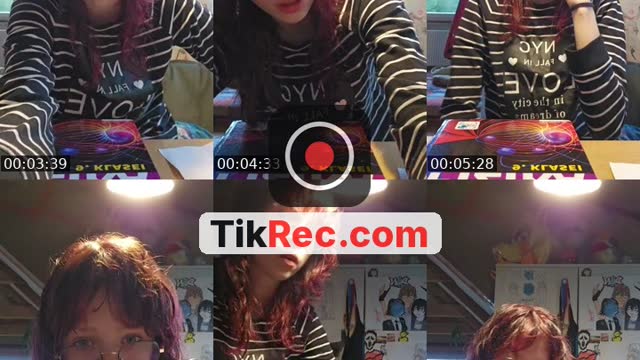 TikTok live: saving money👁️👄👁️ by @slayqueen0984
