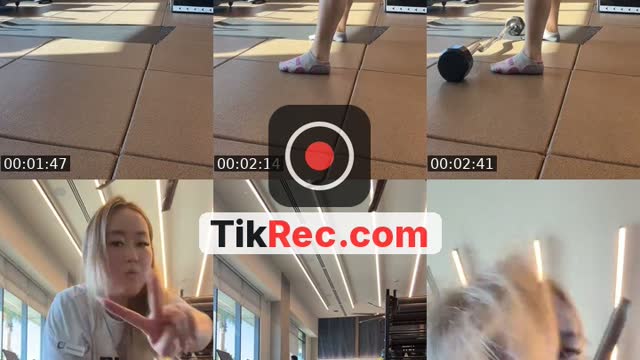 @cinnanako TikTok live