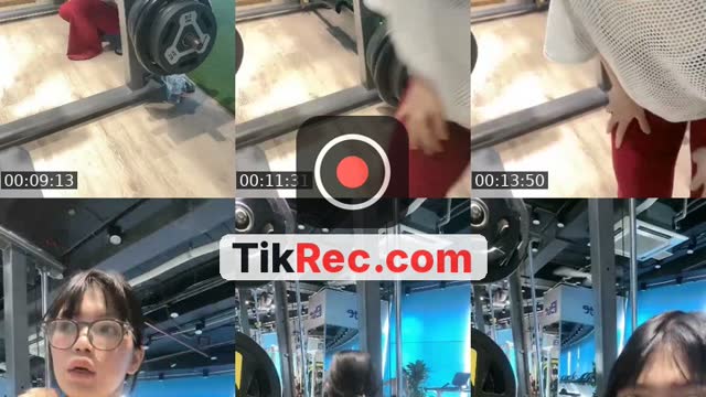 @lyxin0610 TikTok live