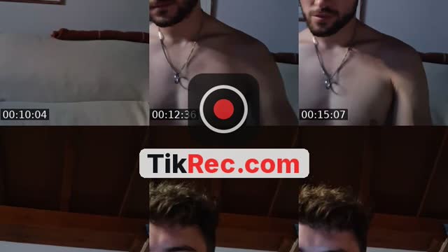 TikTok live: . by @antonlpr