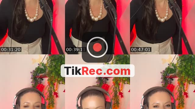 TikTok live: I see you 🎤💕 by @briar_wing_voice