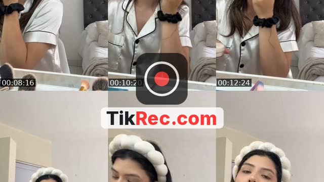 TikTok live: Holaaa by @valeriarhoran