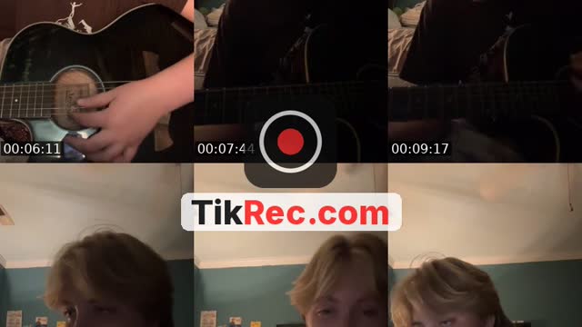 TikTok live: Come hang with me! by @skyfullofstarssssss