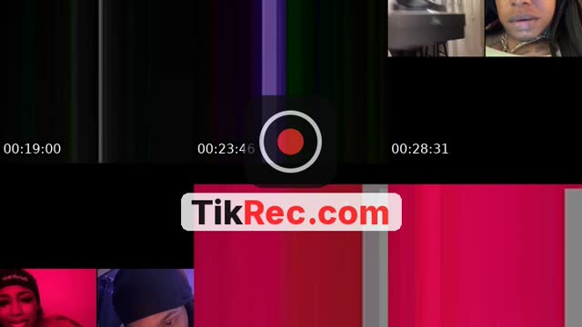 TikTok live: 💋 by @idcimshaunti