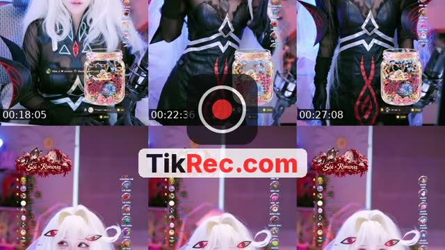 TikTok live: Cosplay npc by @will_mina2210