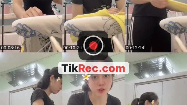 TikTok live: Ponorogo by @cicii_kaa