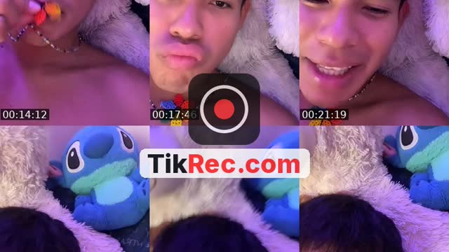 TikTok live: Entra👀 by @medicenyes_