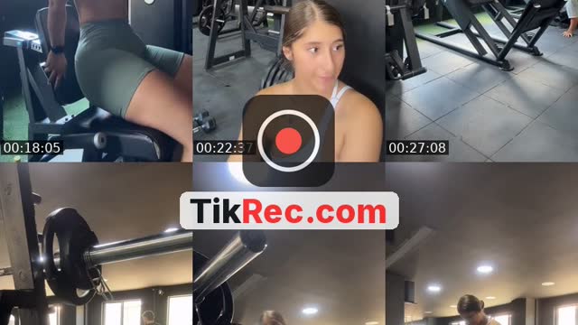 TikTok live: En el gym🩵 by @sofiramirez.15