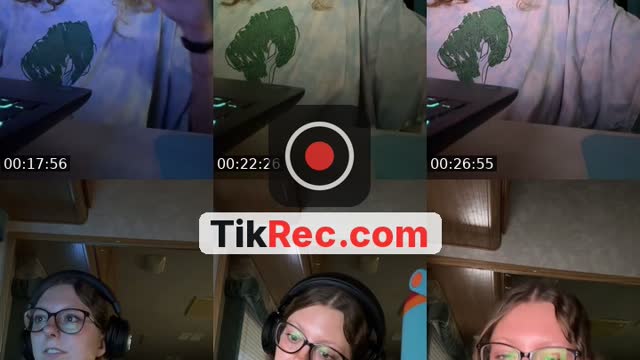 TikTok live: Hey! :D IG: GiftyHippie by @giftyhippieprincess