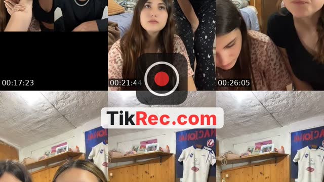 TikTok live: Aburridas con Tizi by @florr_.arena