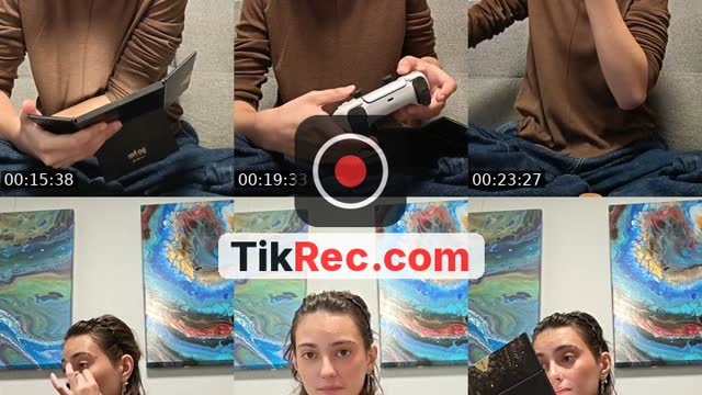 TikTok live: let's talk 🐱 by @alliedeodat