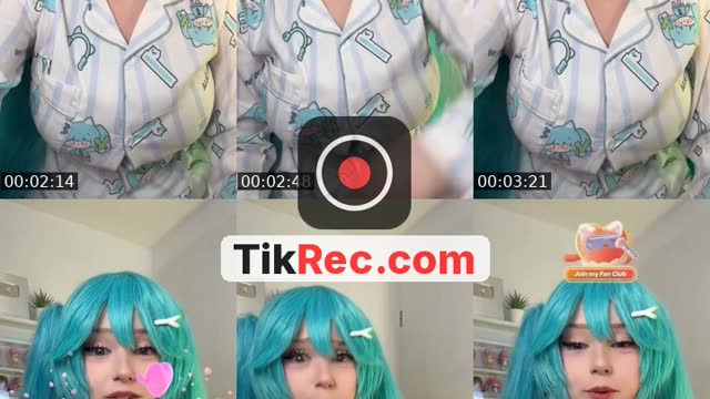 Quick live before twitch 😗 - @upminaa.cos