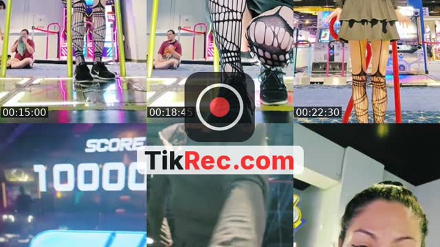 TikTok live: dance games! by @yvettevalentine