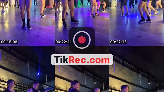 @andrea03a0 TikTok live