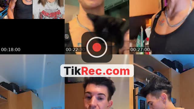 TikTok live: KORY’S COOKIES! 🐈‍⬛ by @koryskitchen