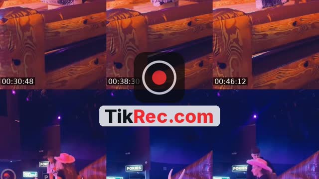 TikTok live: BULL RIDING - WINNER GETS $200 by @gilliganscairns