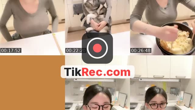 TikTok live: Hi💕 by @sonming52