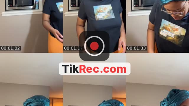 @thefootstallion TikTok live