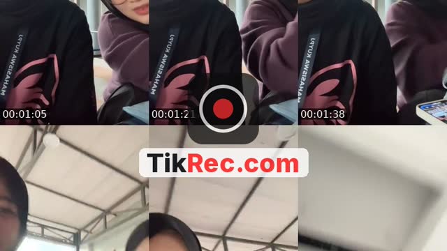 @nrrdhiyaa TikTok live