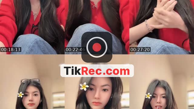 TikTok live: live gabut by @naara_zl