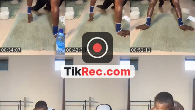 TikTok live: Push-ups Athlete and Fit. Coach by @coach_demas.sb