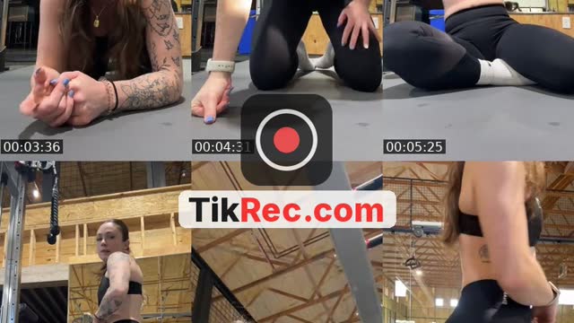 Core Workout - @miriamdowlingg