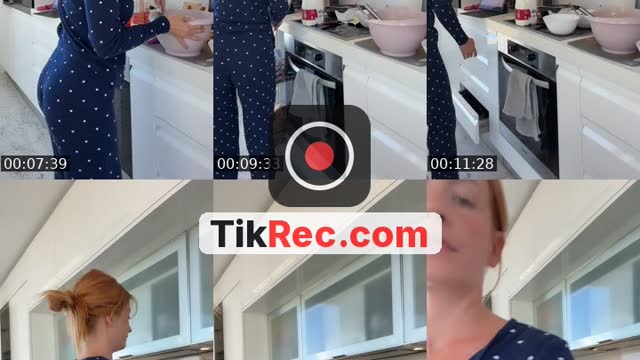 @urologistella TikTok live