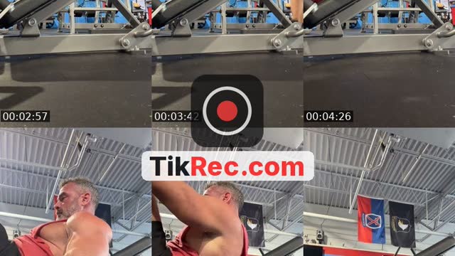 Legs on Vacation - @tramfitsix