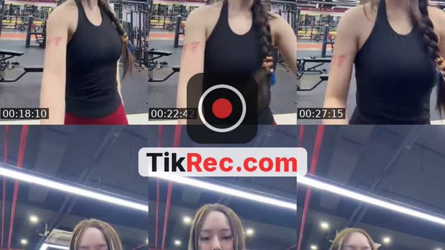 TikTok live: filler botox by @thotayrbsk