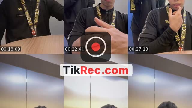 TikTok live: job vacancy available by @mayraaawr
