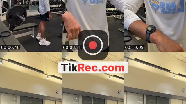 TikTok live: Friday chest day by @nourishwithlance