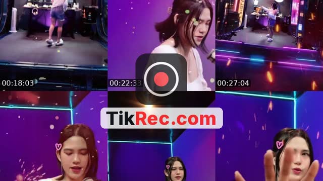 TikTok live: let's party!!! by @velia_ps