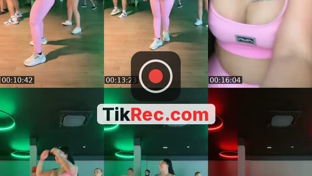 @starstaron TikTok live