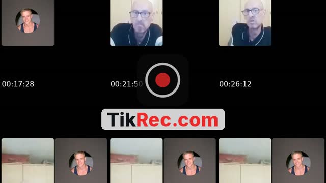 TikTok live: holaa by @javier.23777