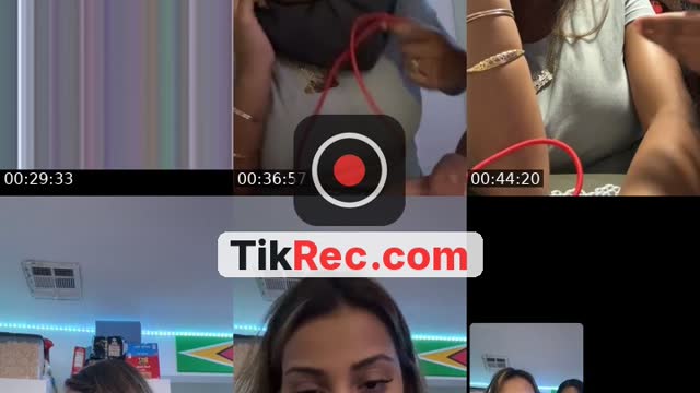 TikTok live: heyyy by @_itzz.beena