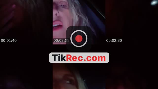 @6southern TikTok live
