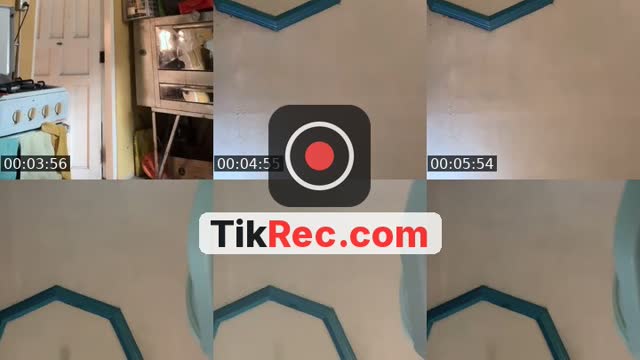 @seaa.yoo TikTok live