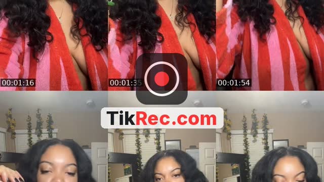TikTok live: heyyy by @dayadarling30