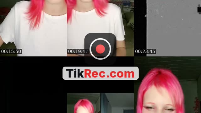 TikTok live: oii by @yuyumi1k0