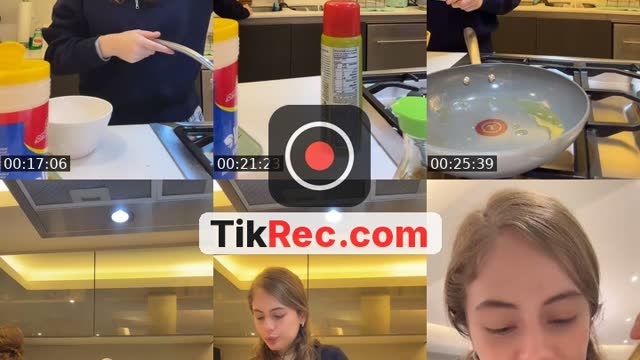 TikTok live: chilling 😎 by @marifercervantesss