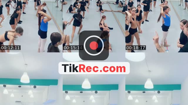 @vstudiodance TikTok live