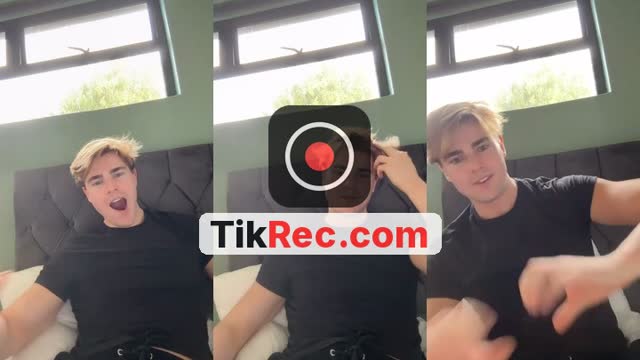 @devonfromafrica TikTok live