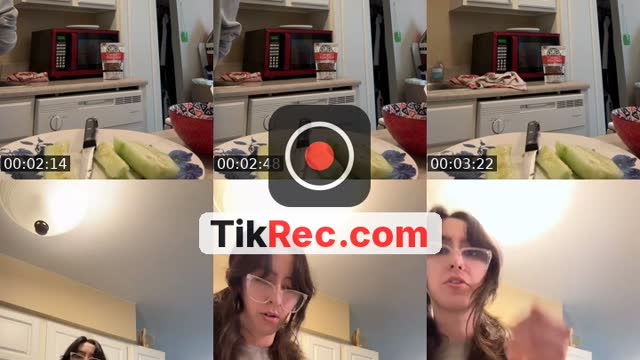 @marianafloresx02 TikTok live