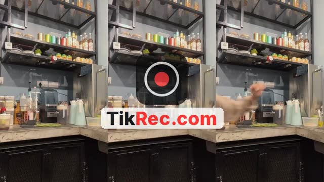@syrsyy00 TikTok live