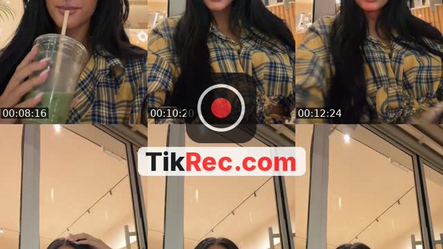 @uknowsofia TikTok live
